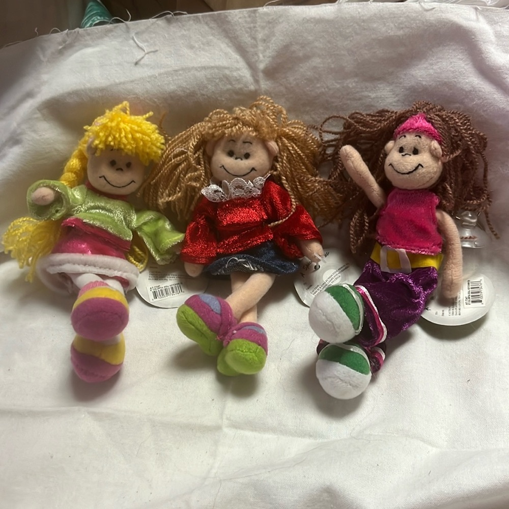 - Small plush key chains